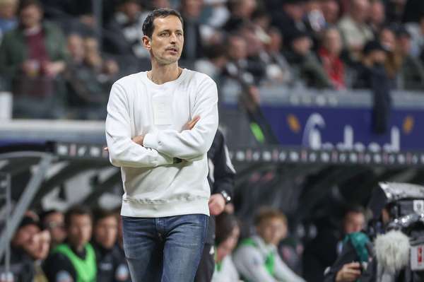 托普默勒首度揭秘拜仁下课内幕：赛季冲刺期突遭解雇，至今难解其因