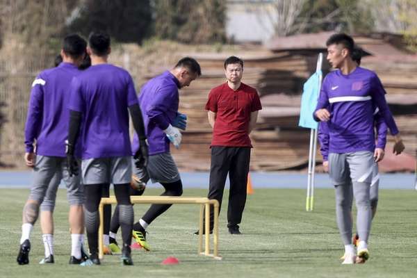 津门虎队内聚餐文化盛行 于根伟鼓励队友间增进默契