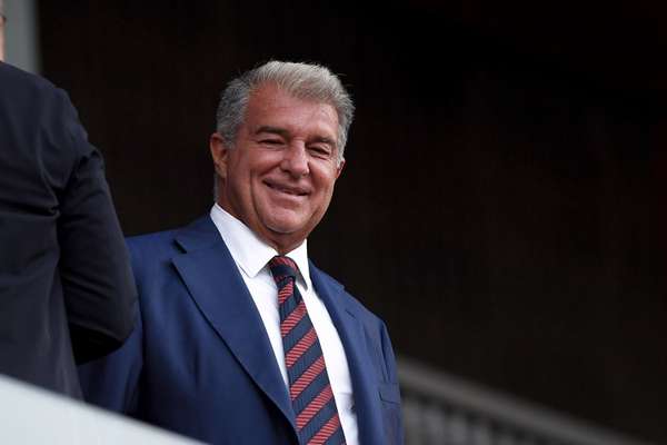 拉波尔塔：欧冠失利催生动力 巴萨剑指大耳朵杯