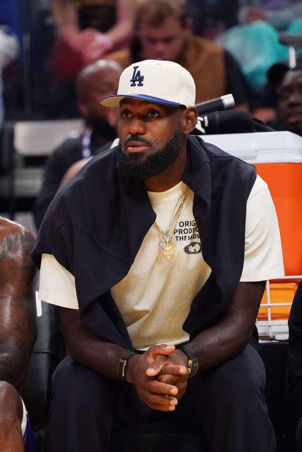 NBA胜场得分榜出炉：詹姆斯领跑 乔丹效率称王