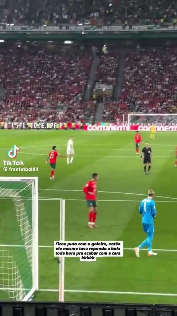 C罗催促门将发球引插曲 葡萄牙补时绝杀延续全胜纪录