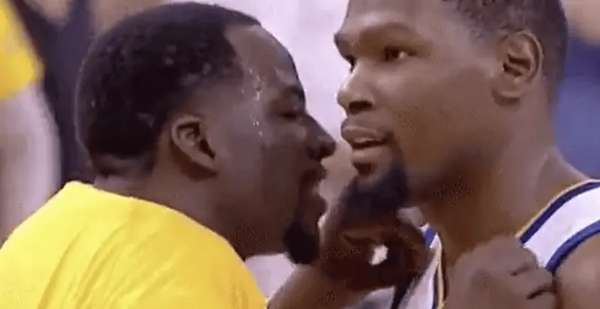 杜兰特强硬回击网友质疑：历史记录不容抹杀