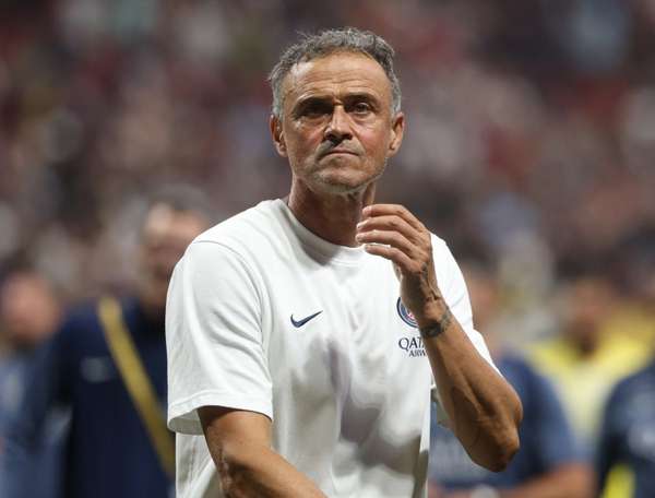 伤病潮倒逼引援 巴黎冬窗锁定三线补强