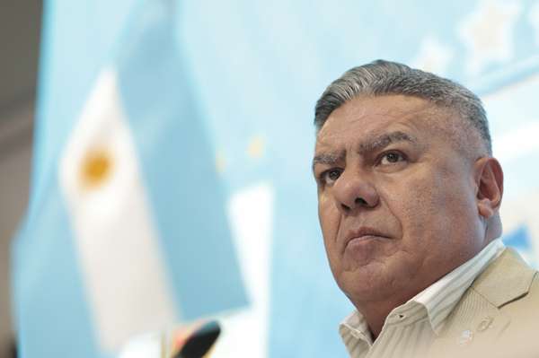 阿根廷足协主席确认：斯卡洛尼续约谈判进行中 拟签长约至2030