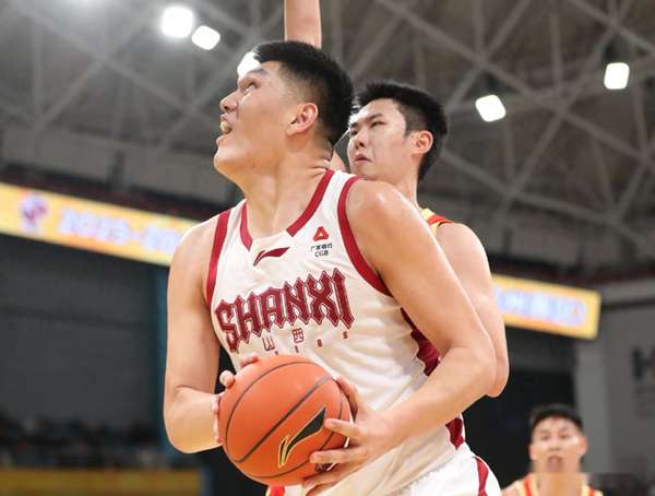 广厦揭幕战力克山西 外援乏力致进攻体系失灵