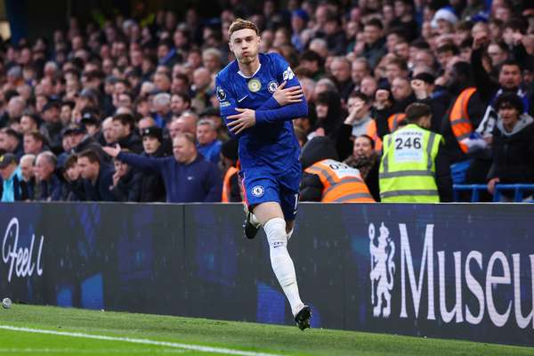 青春风暴！切尔西首发阵容刷新英超最年轻纪录