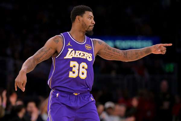 斯玛特点出湖人致命伤：8次漏防暴露防守沟通顽疾