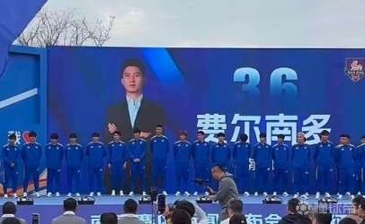 南京队出征苏超：4名职业球员领衔，青春风暴来袭